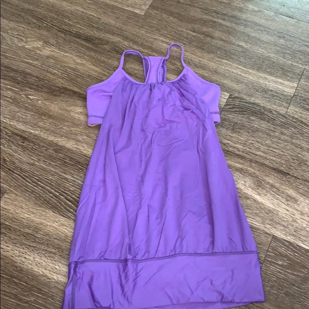 Lululemon built in sports bra exercise top